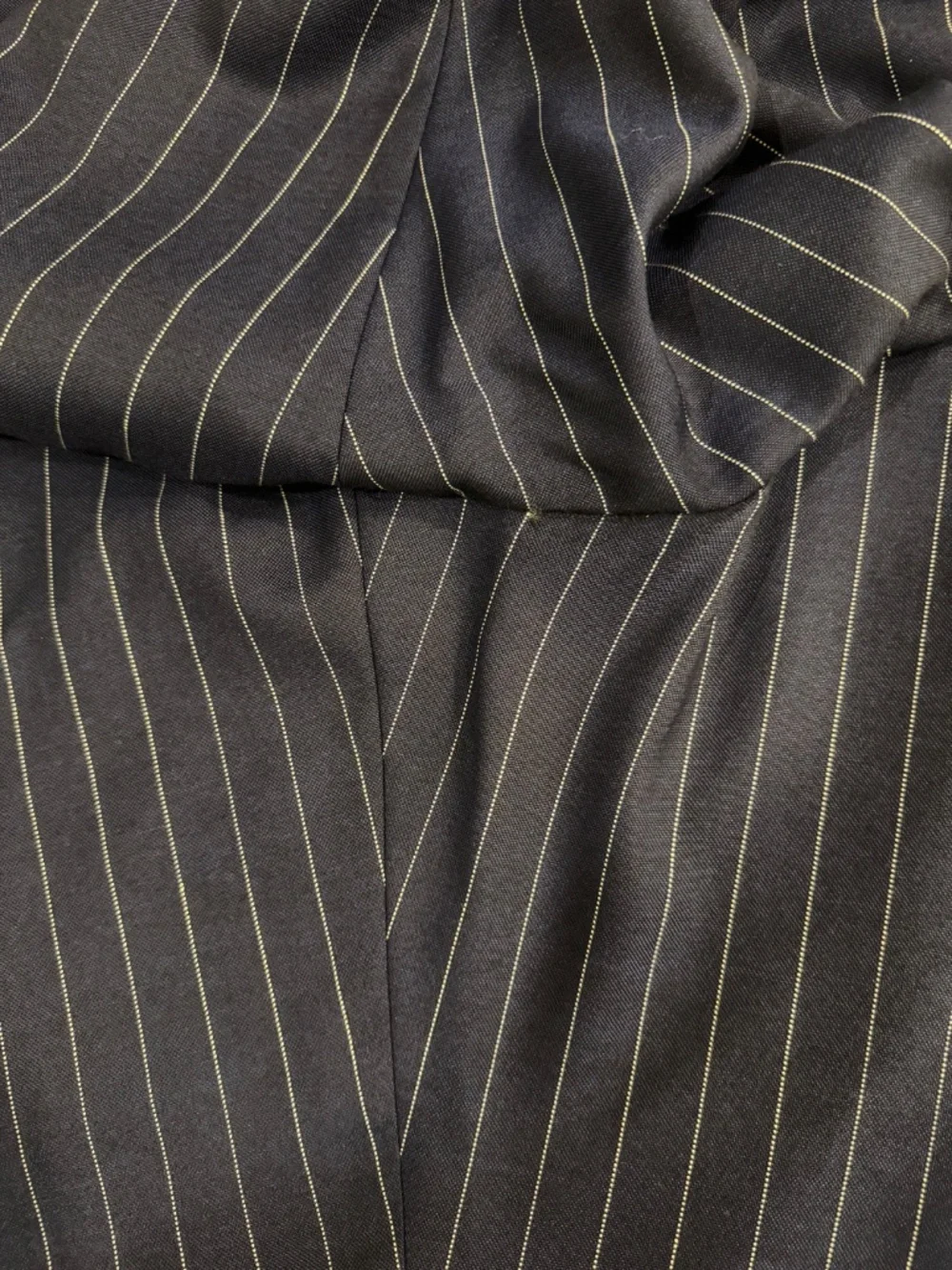 Suitsupply Navy Pinstripe Drago Super 130 Suit